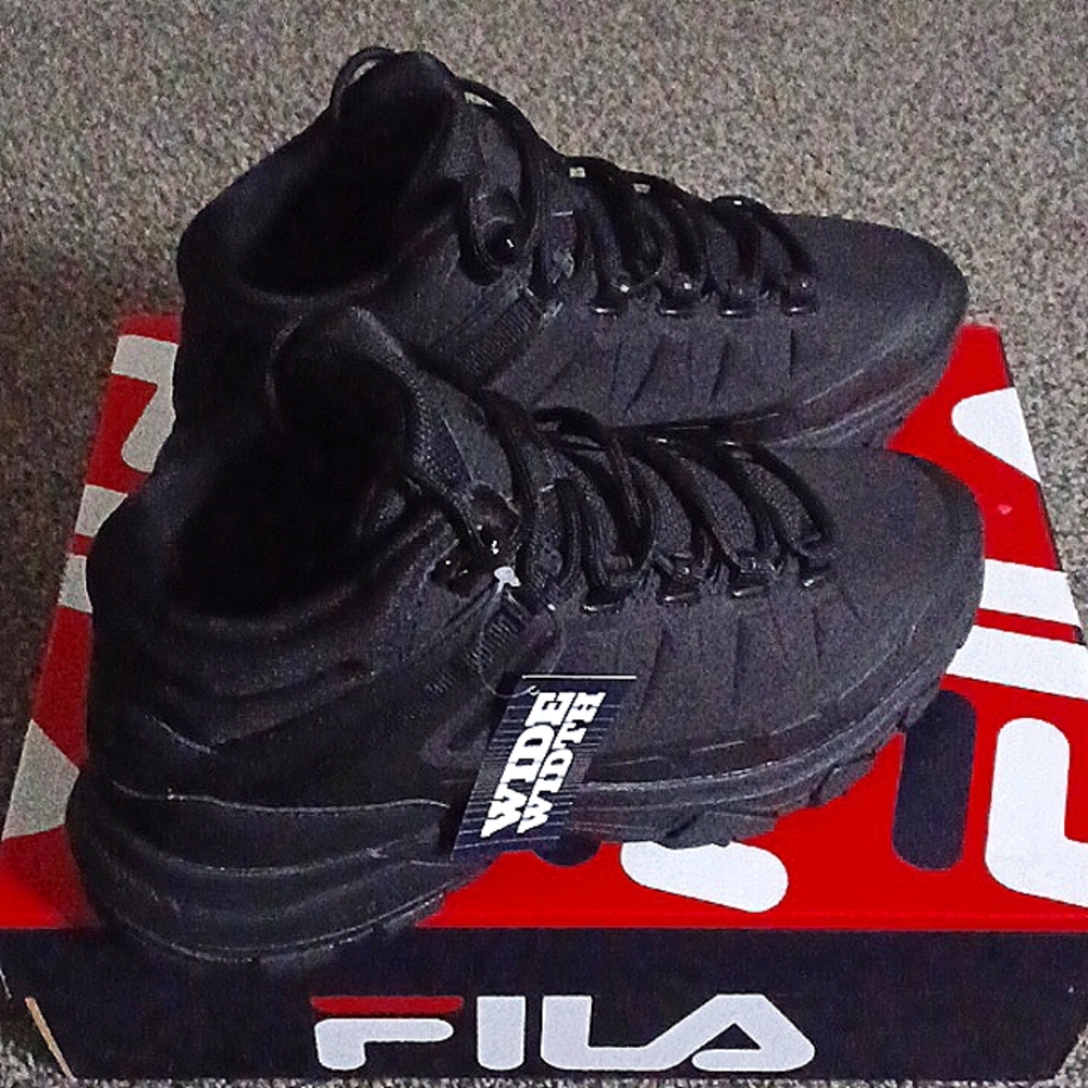 Mens Fila Boots